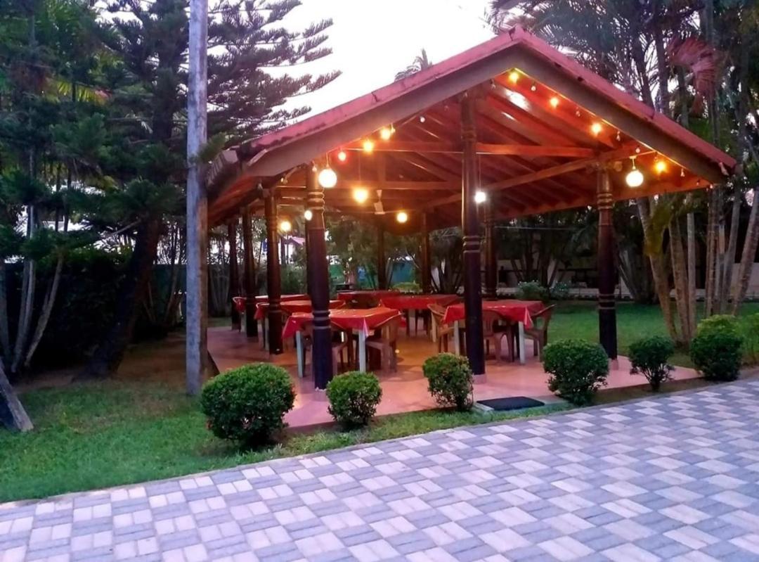 Hotel Tk Green Garden Matara Bagian luar foto
