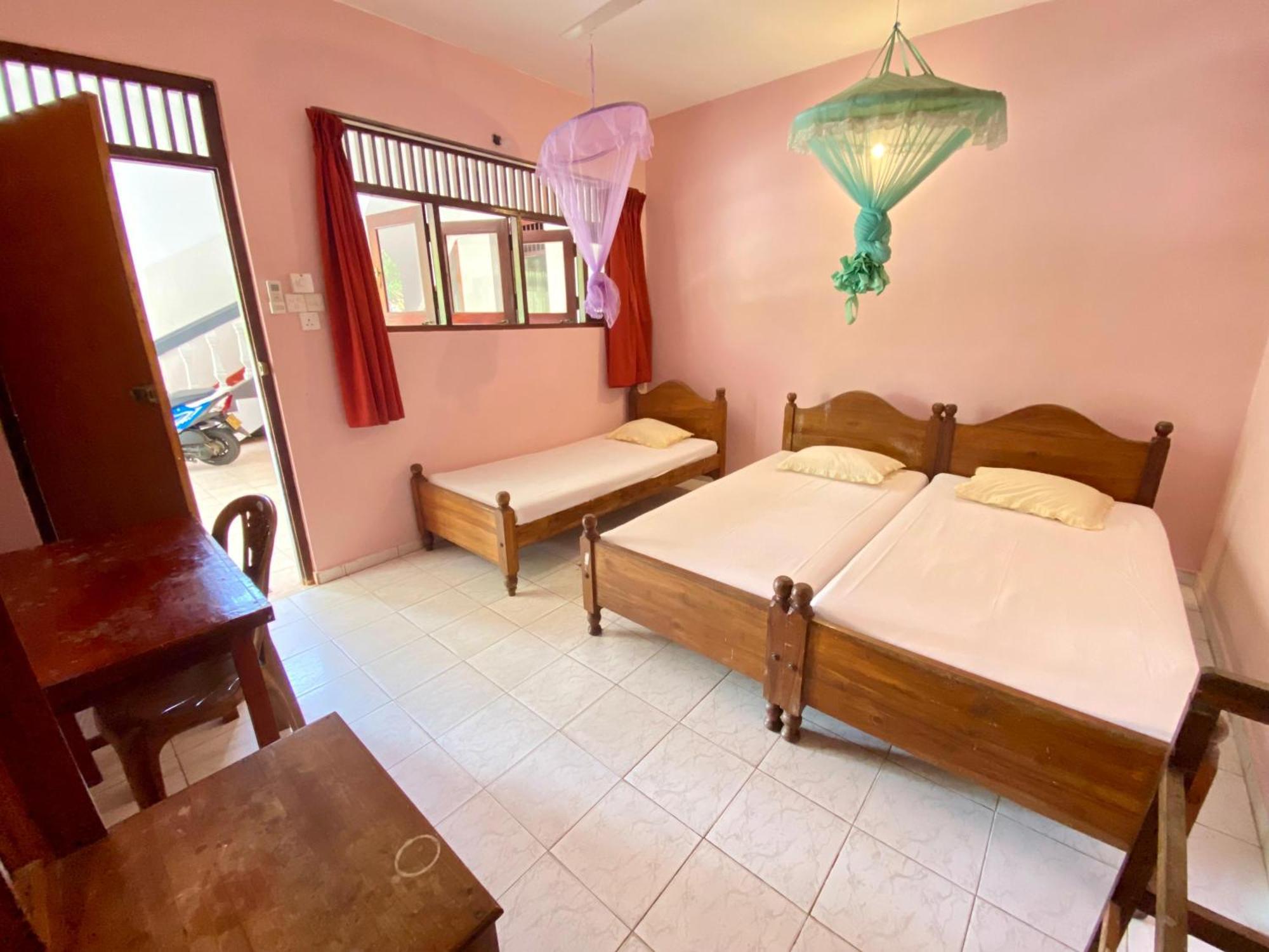 Hotel Tk Green Garden Matara Bagian luar foto