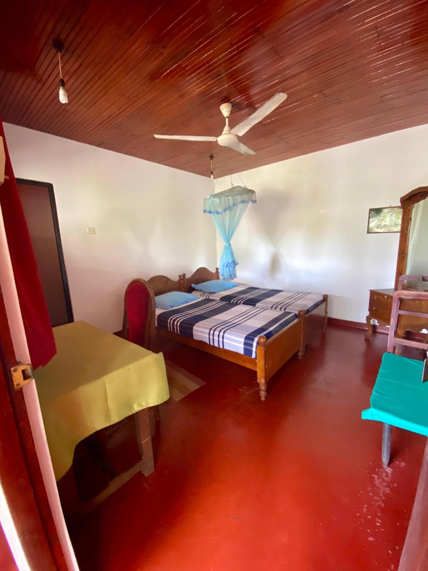 Hotel Tk Green Garden Matara Bagian luar foto