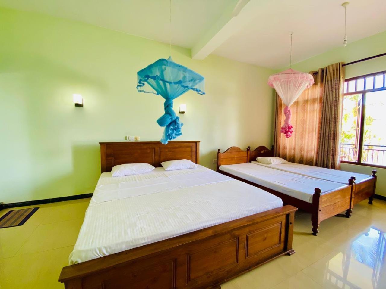 Hotel Tk Green Garden Matara Bagian luar foto