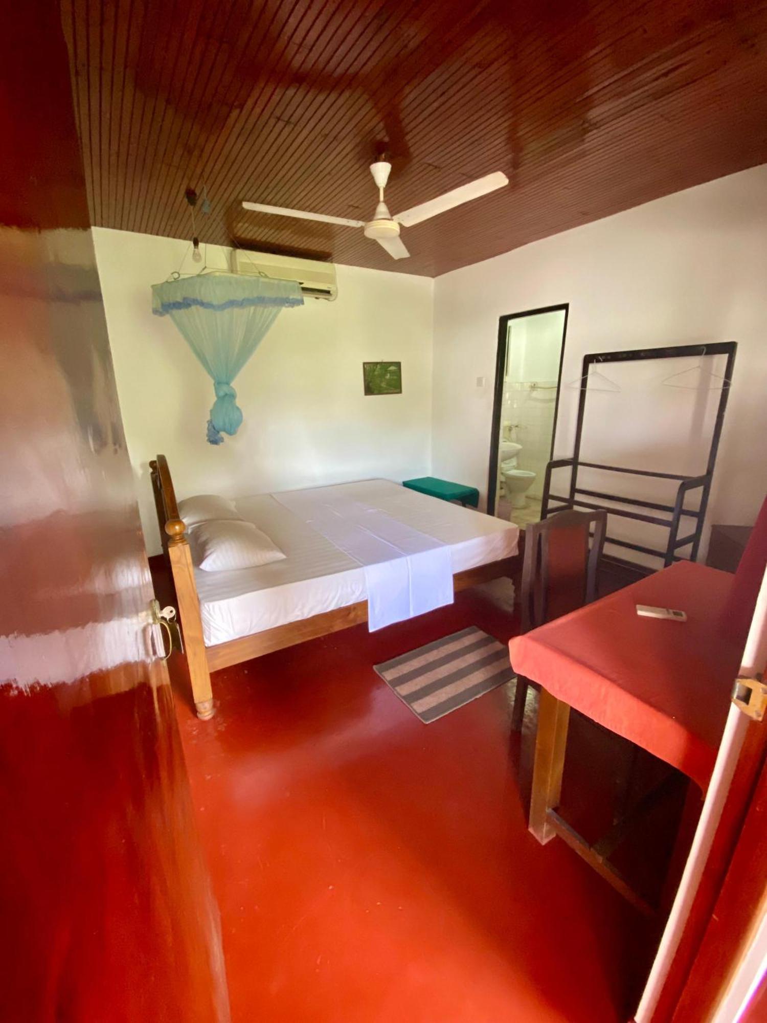 Hotel Tk Green Garden Matara Bagian luar foto